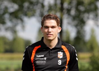 Tijs Blokhorst werd wederom clubtopscorer met 15 doelpunten, maar had er vandaag sowieso eentje moeten bijmaken